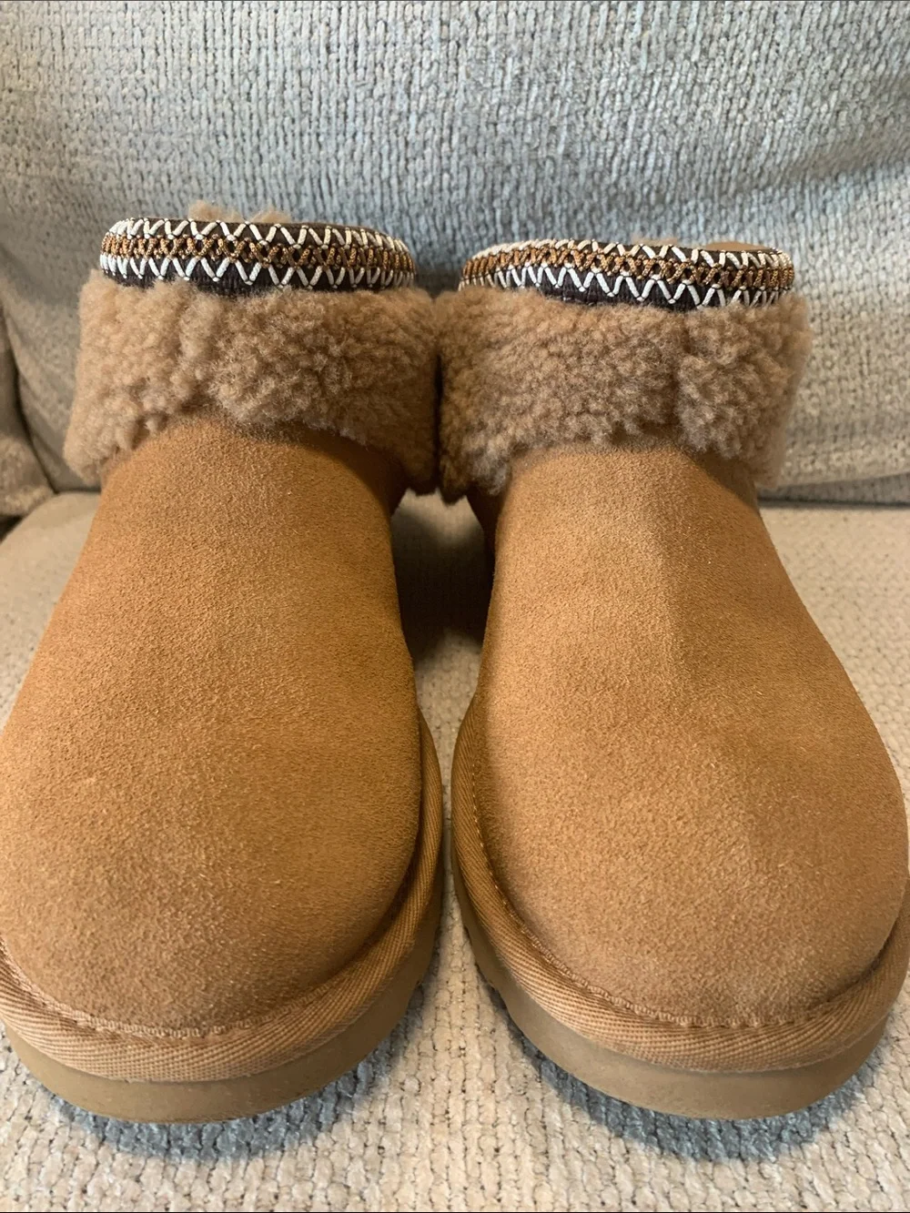 UGG Classic Ultra Mini Maxi Curly Chestnut Size 10